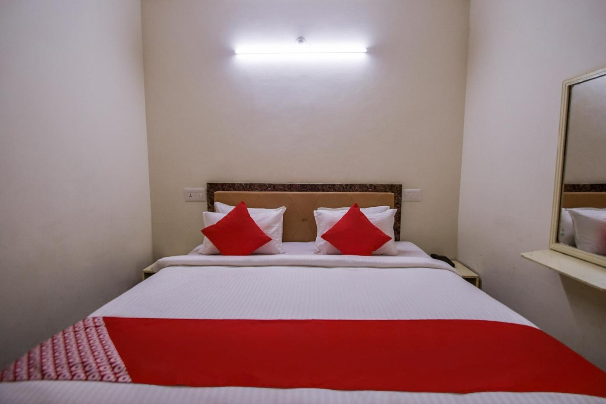 Hotel O Seema Udaipur Extérieur photo